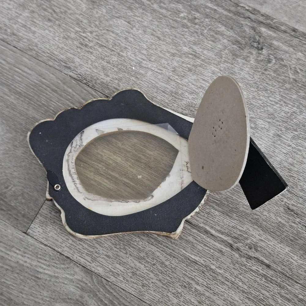 vintage brown ceramic 3D baseball glove photo frame